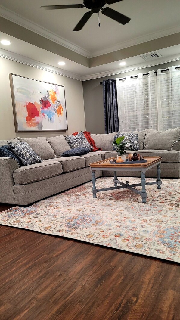 تلفزيون ذكي