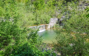 منوع