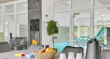 Nice home in Ulfborg with sauna