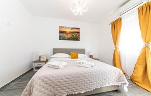 5 habitaciones, wifi gratis y ropa de cama 