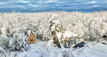 Dome Home on 42 Acres! Close to the Beach and Downtown Kennebunkport