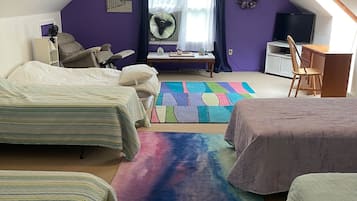 4 camere, una scrivania, ferro/asse da stiro, Wi-Fi gratuito