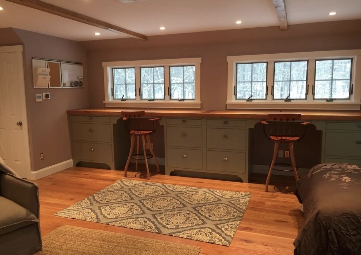 5 Schlafzimmer, Schreibtisch, Bügeleisen/Bügelbrett, WLAN