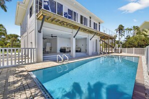 A heated pool - INCREDIBLE DEAL FOR MARCH! BOOK TODAY! (Sanibel)