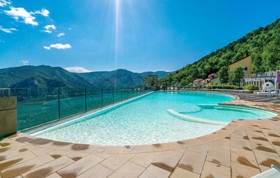 Stunning home in Magliolo