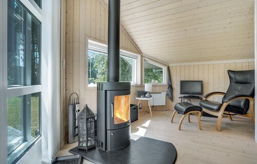 Amazing home in Rødby with sauna