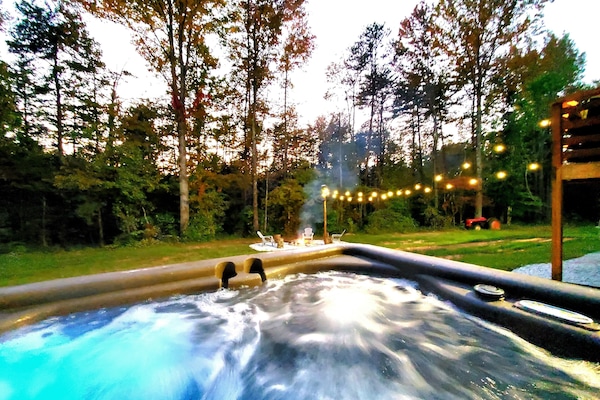 Bain à remous extérieur