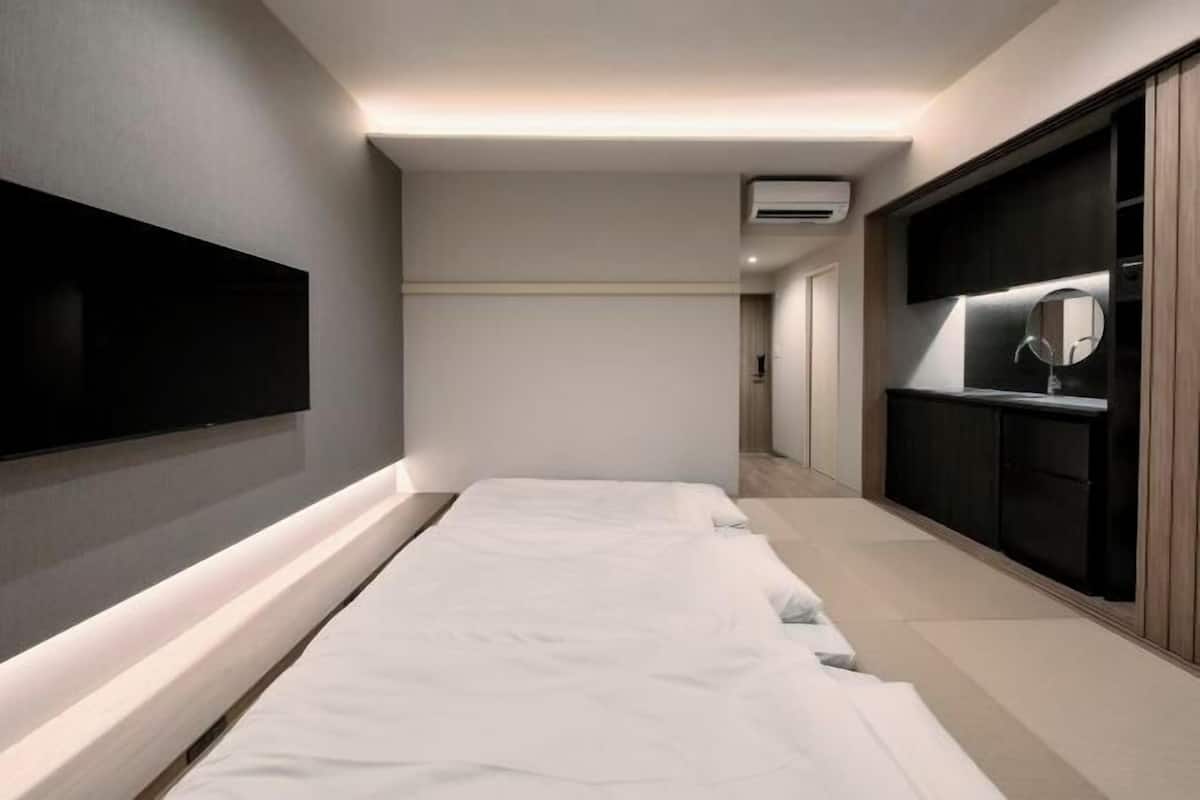 Caja de seguridad en la habitación, cortinas blackout y wifi gratis