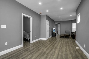 Interior - Brand New Westside Lower Unit Buffalo NY (Buffalo)