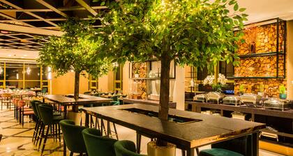 Millennium Plaza Hotel