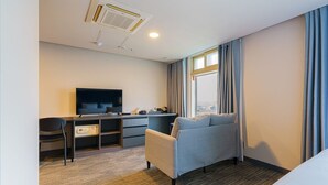 Quarto com design assinado | Wi-Fi de cortesia