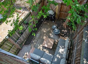 Terrace/patio - Unique renovated townhouse with private backyard (Washington)