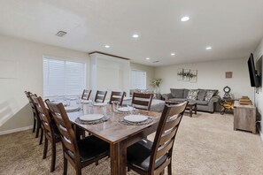 Dining - The Gathering Place (Riverton)