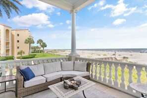 Property grounds - Luxury oceanfront retreat with amazing sunrise views over the Atlantic (St Simons Island)