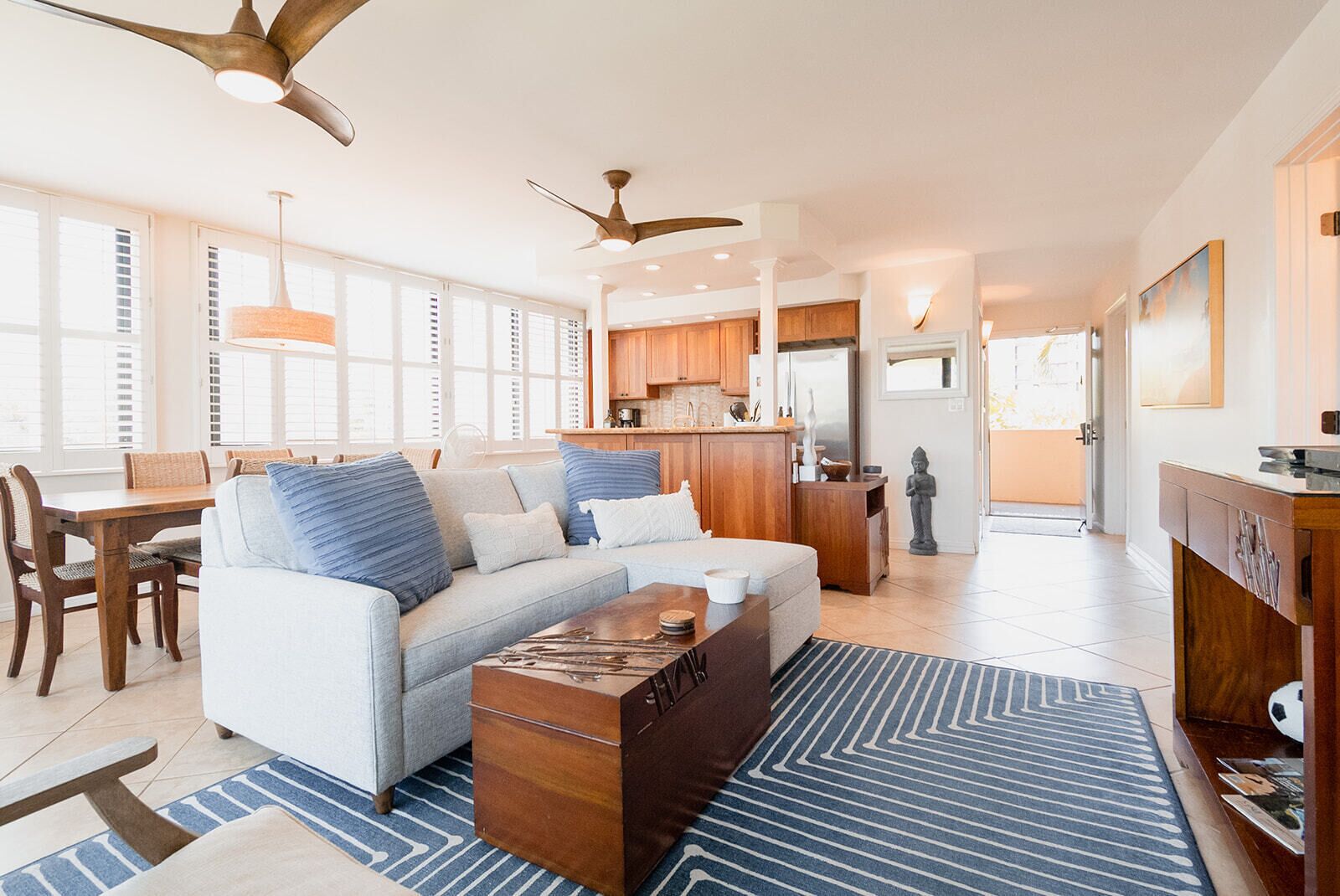 Smart TV, DVD player