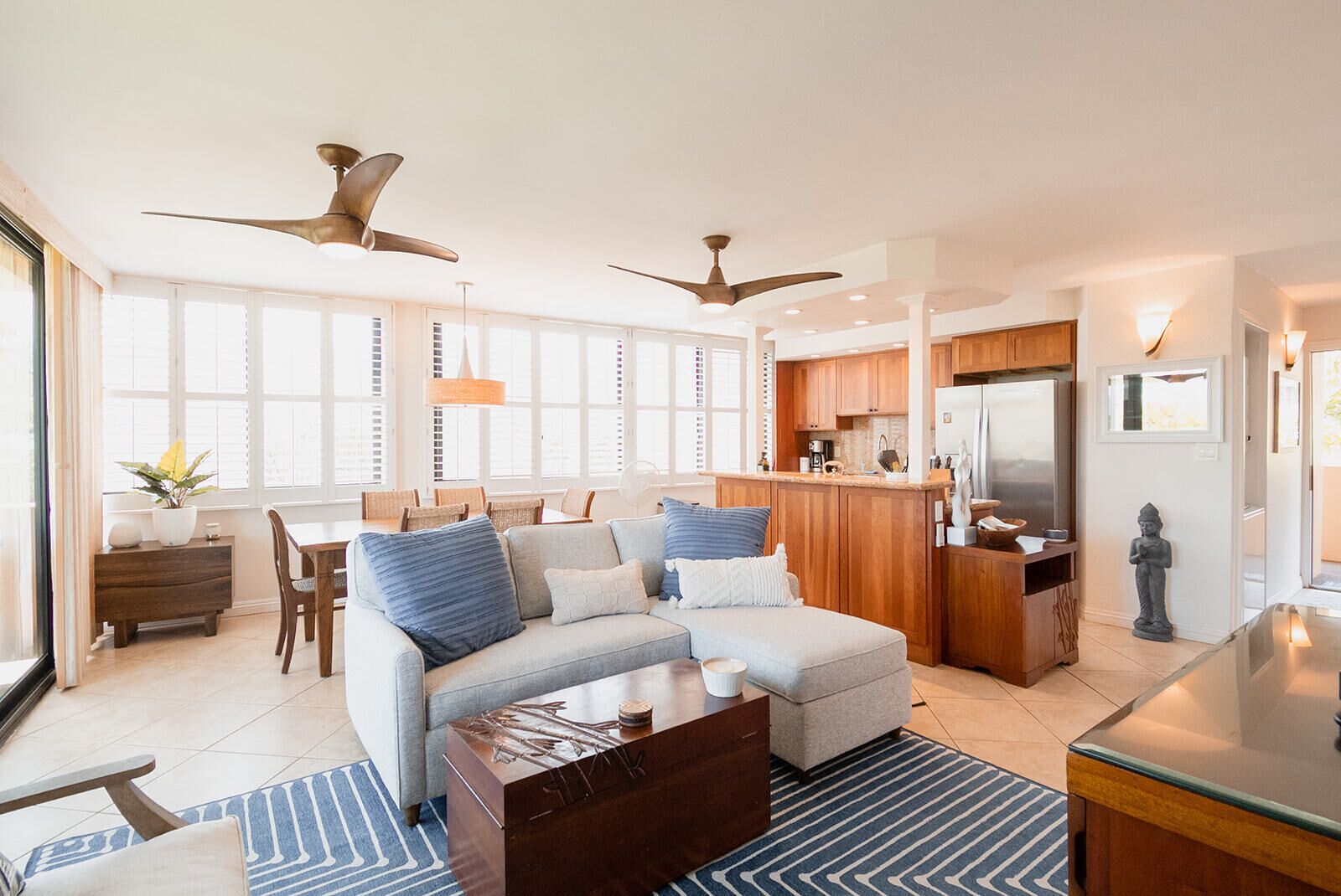 Smart TV, DVD player