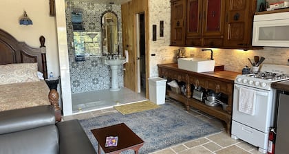 Wilderness Country Inn: Italy