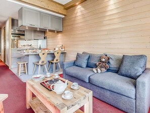 TV, DVD player - Renovated PREMIUM Apartment, 3 rooms, 7 pers, WiFi, Tignes Val Claret (Tignes-Val Claret)