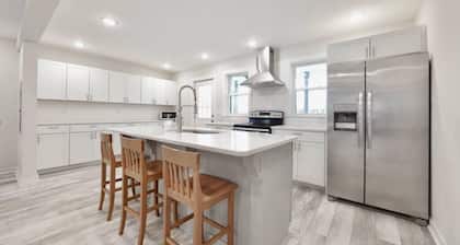 BRAND NEW LISTING - Northside Cottage