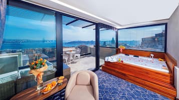 Honeymoon-Zimmer | Hochwertige Bettwaren, Minibar, Zimmersafe, schallisolierte Zimmer