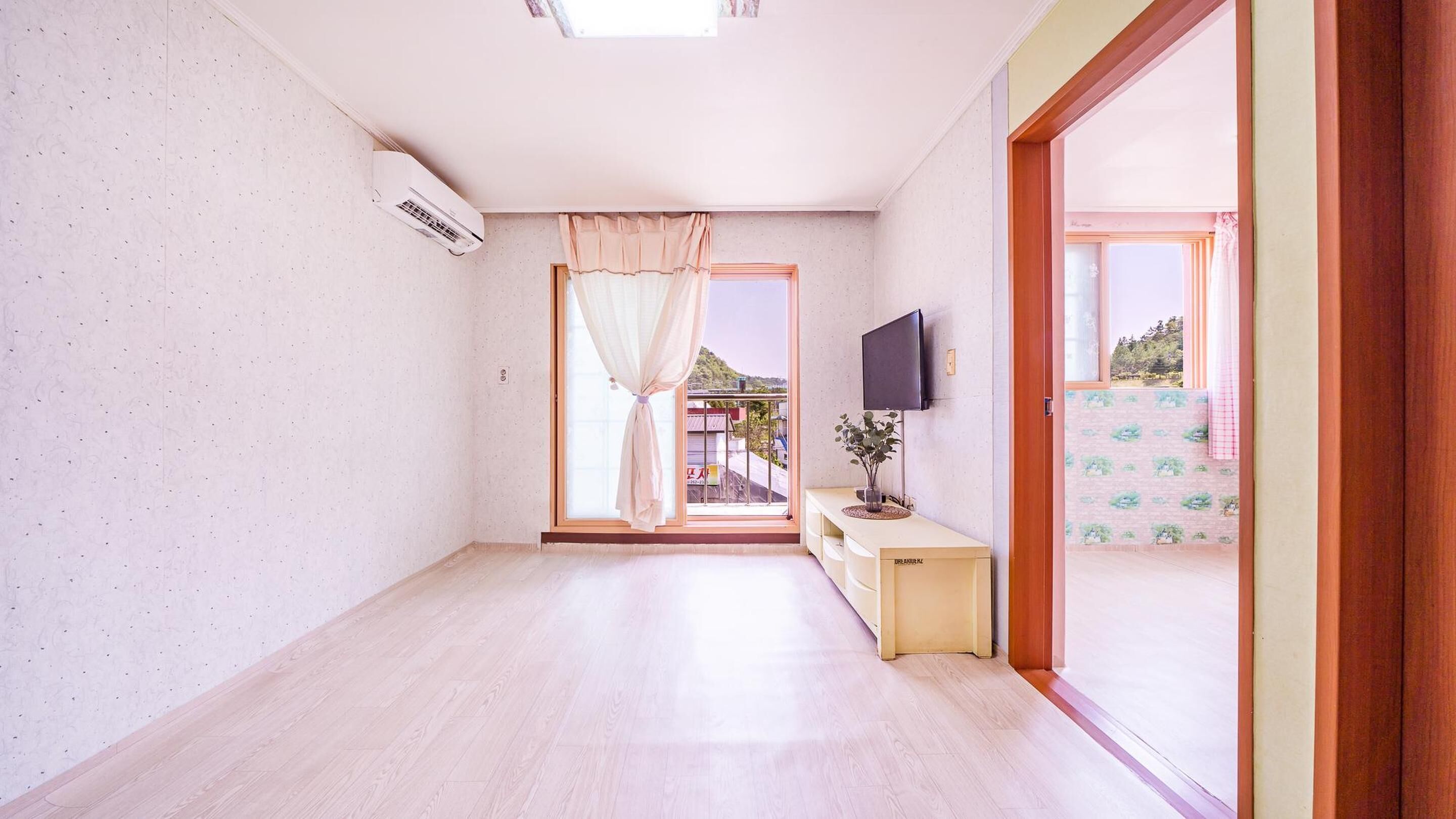 Basic Room, 2 Bedrooms (B301) | 1 bedroom, free WiFi