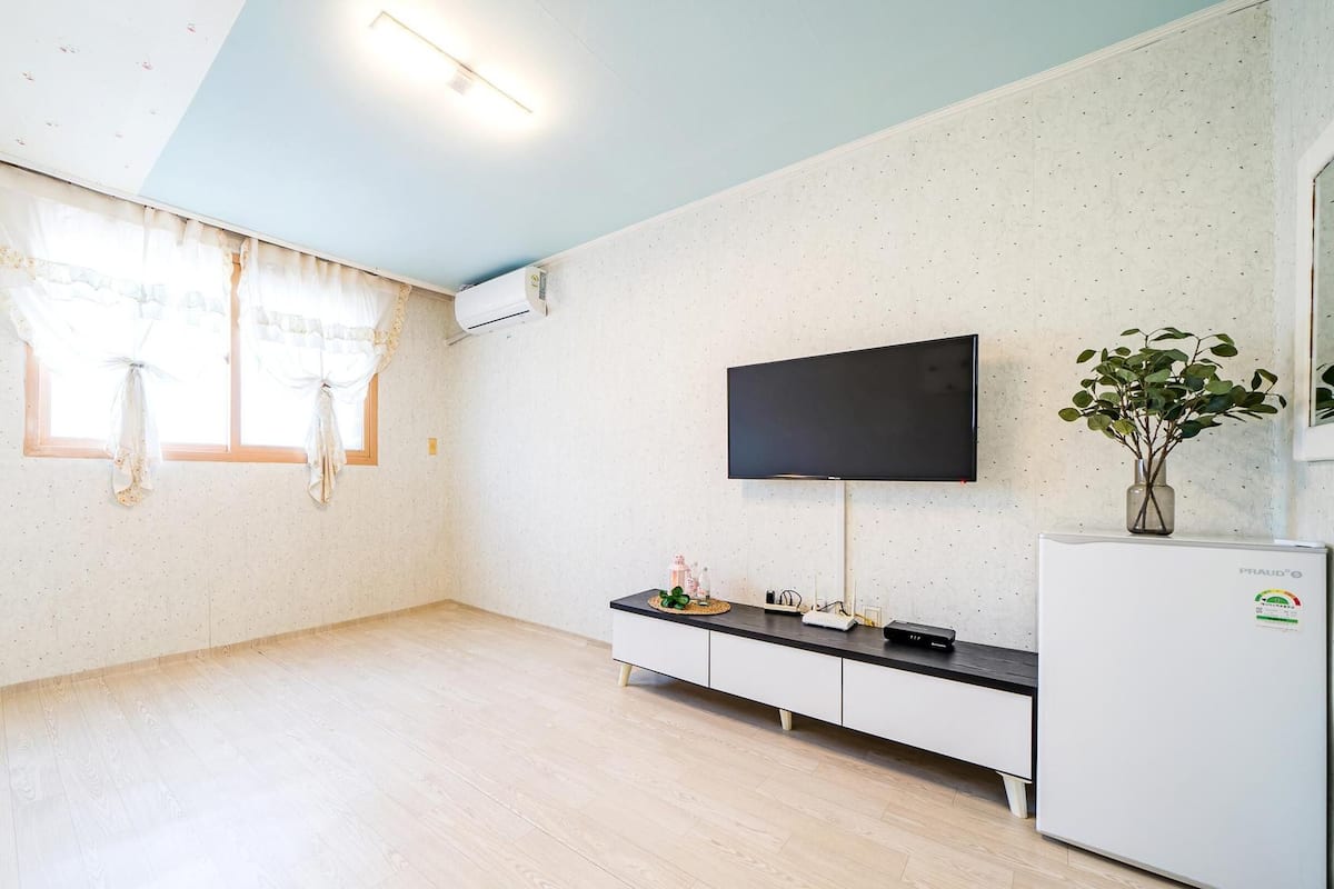 Chambre, 1 chambre (B303)