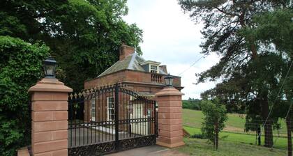 Lodge surrounded by idyllic countryside