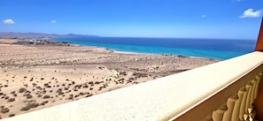 Property grounds - Apartment Casa Lotta, 2 bedrooms, sea view, balcony, WiFi (Costa Calma)