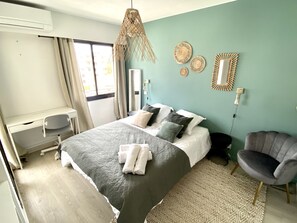 1 chambre, bureau, Wi-Fi, draps fournis