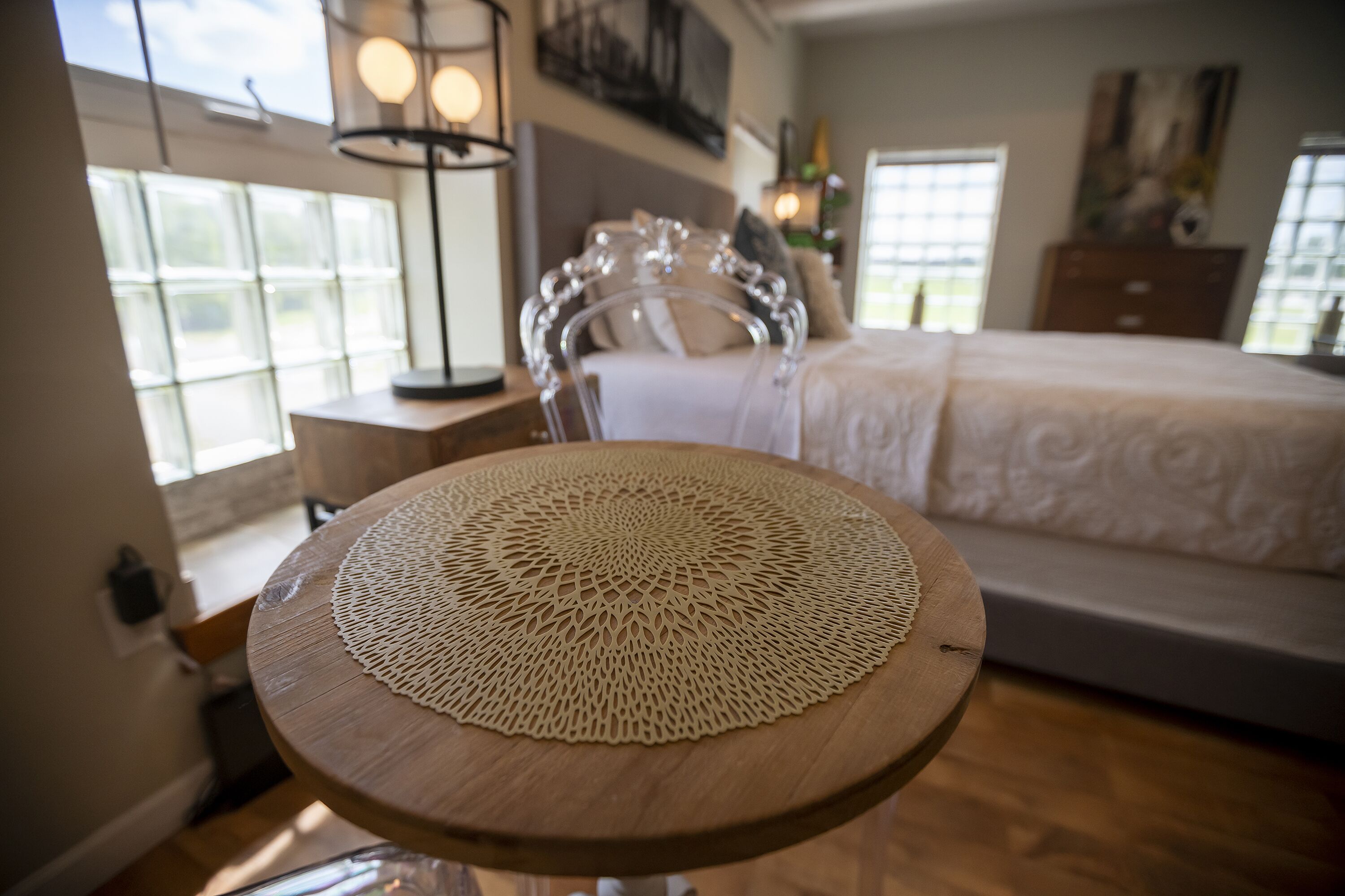 1 habitación, escritorio, tabla de planchar con plancha y wifi gratis 