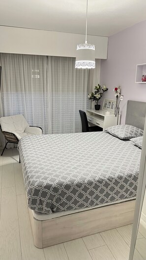 1 bedroom, desk, iron/ironing board, free WiFi