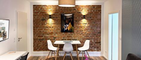 Supreme 2 bedroom apartment with king size bed, sofa bed, terrace or gallery | In-room dining