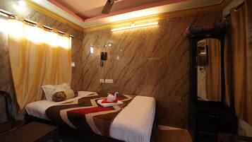 Standard Room | Egyptian cotton sheets, premium bedding, free WiFi, bed sheets