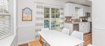 PET FRIENDLY 3-bed, 2-bath retreat in North Myrtle Beach with a cozy ambiance and fenced yard.