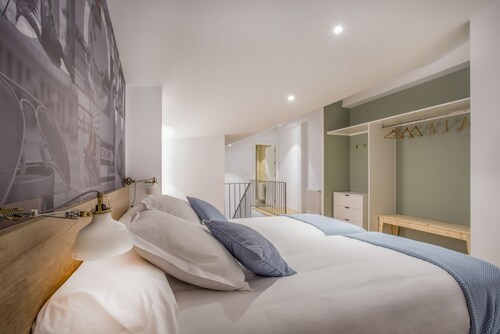 Apartamento Interior Duplex 1 Dormitorio 2 Baños