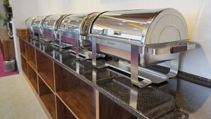 Desayuno buffet incluido todos los días