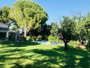 Pool - Large villa with pool in the Aix countryside (Cabriès)