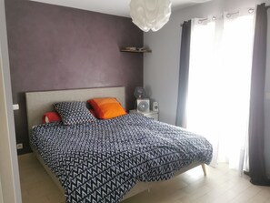 4 多间卧室、WiFi