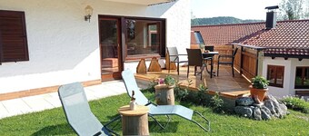 Vacation apartment (80 m²) with wonderful panoramic view between Schliersee and Tegernsee