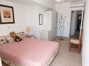 3 Schlafzimmer, Bügeleisen/Bügelbrett, Reisekinderbett, kostenloses WLAN