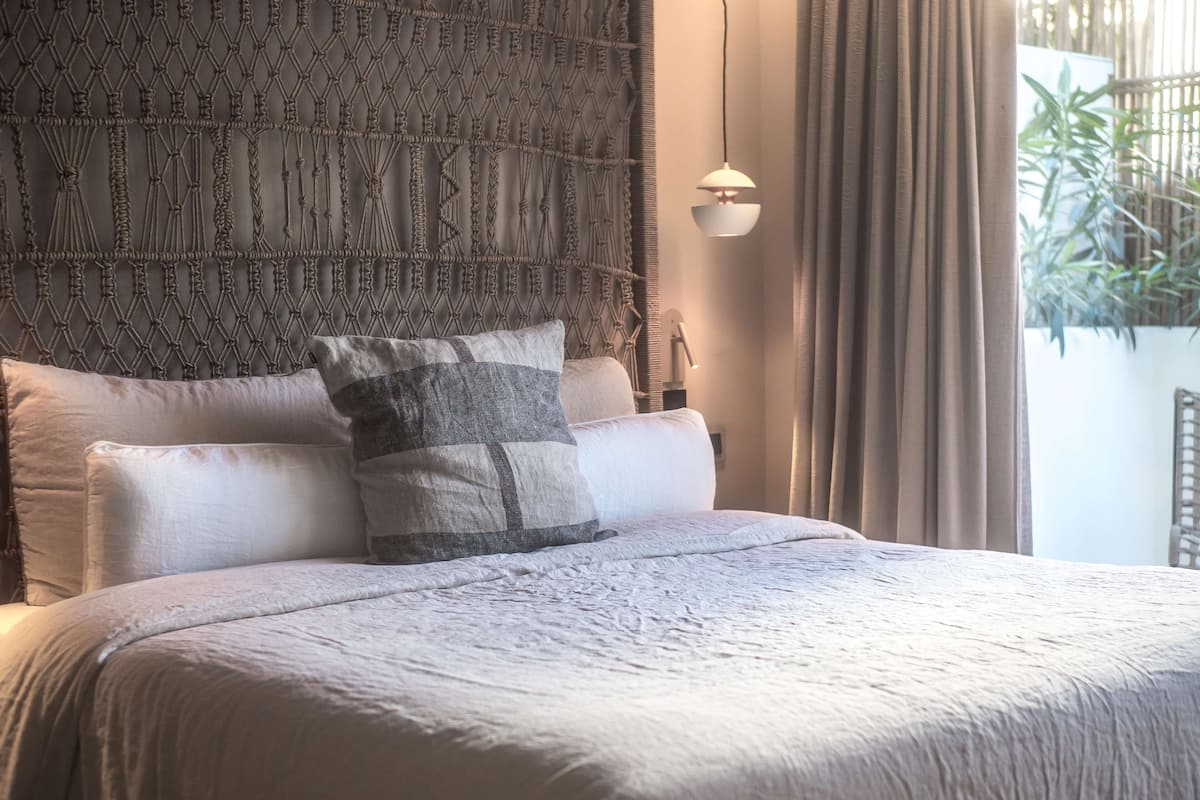 Superior Double Room, Hot Tub (Terrace) | 1 bedroom, desk, free WiFi, bed sheets