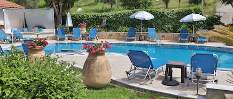 Seasonal outdoor pool