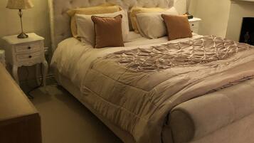 Cottage | 3 bedrooms, iron/ironing board, free WiFi, bed sheets