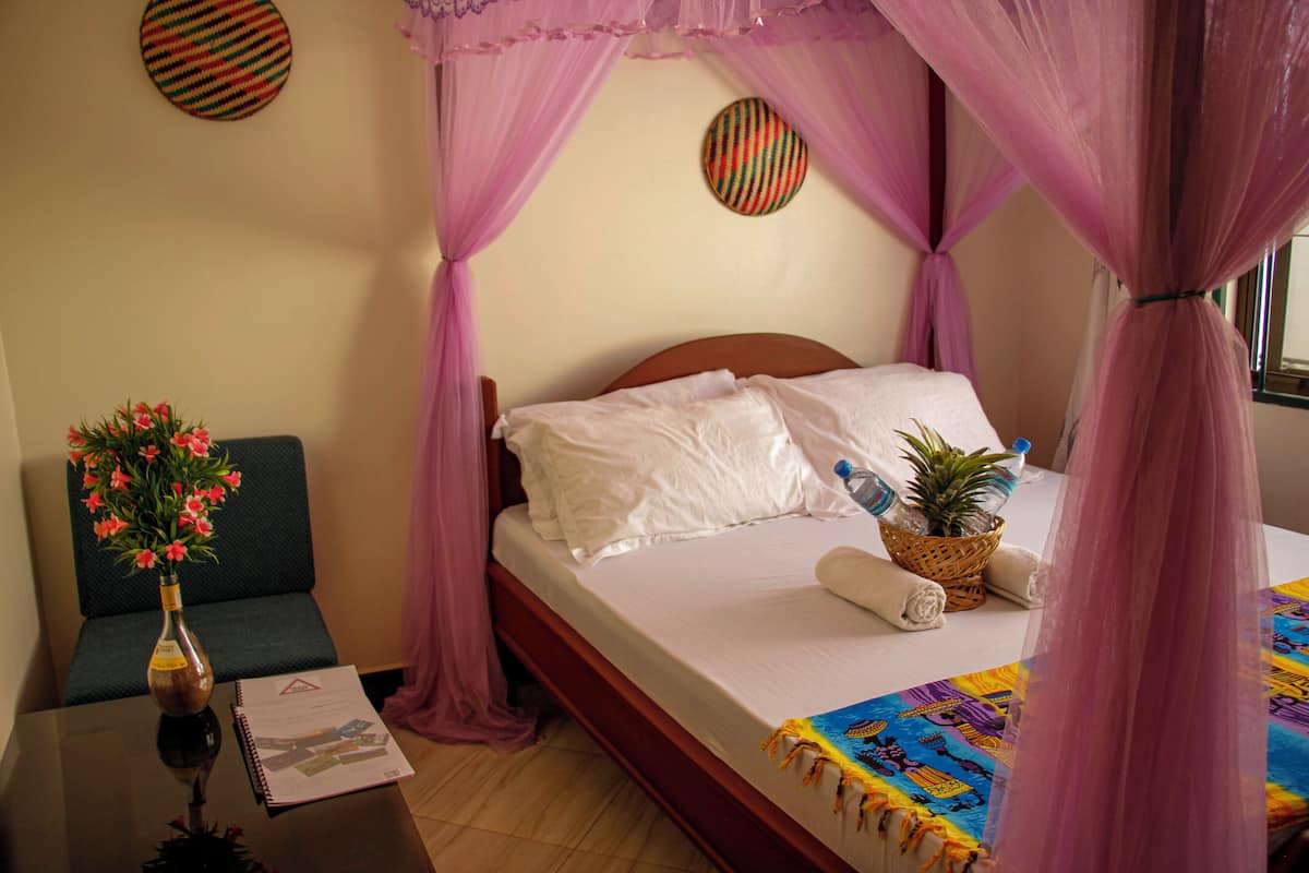 Economy Double Room, 1 Bedroom | 1 bedroom, Egyptian cotton sheets, premium bedding, memory foam beds