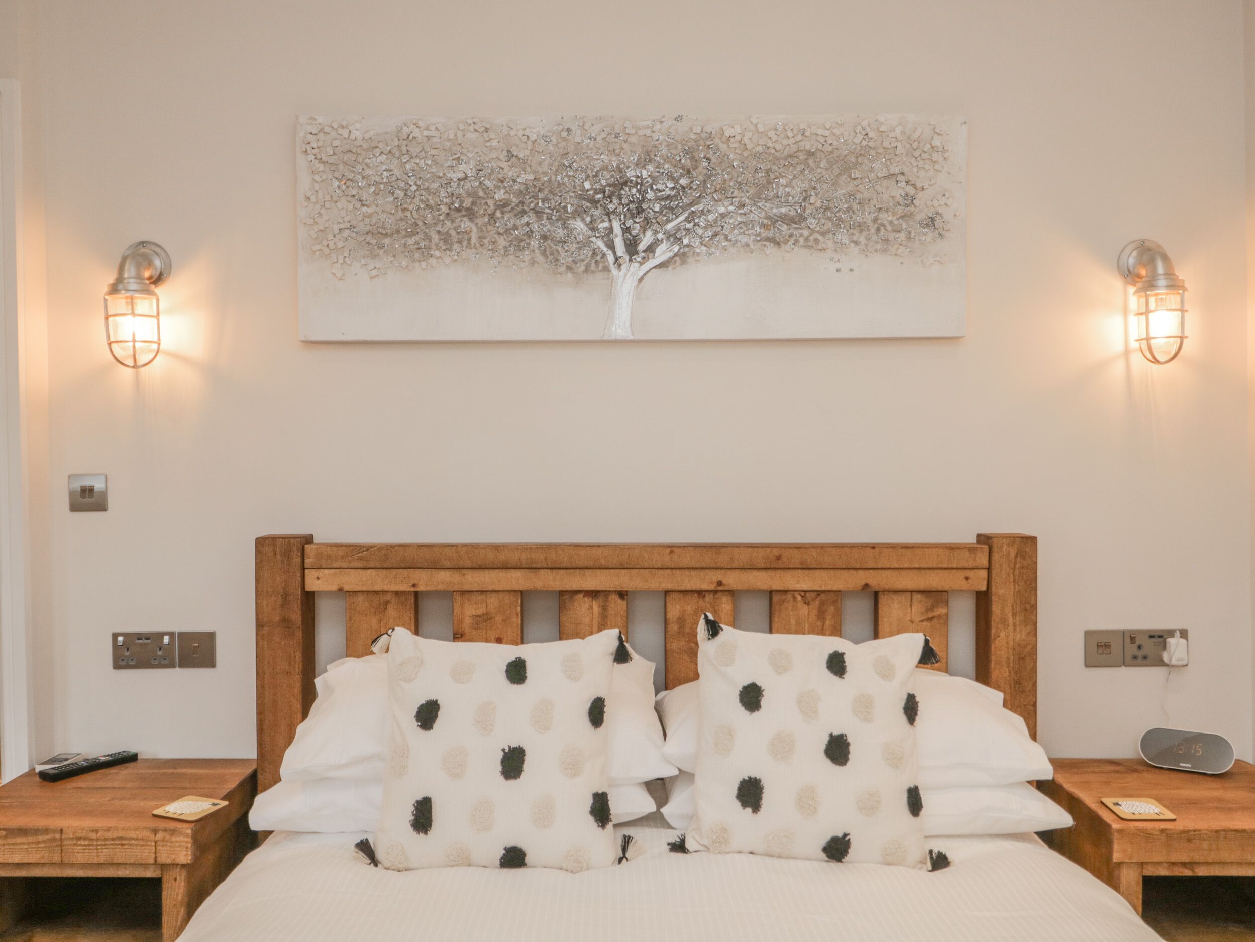 Cottage | 3 phòng ngủ, trang trí khác biệt 