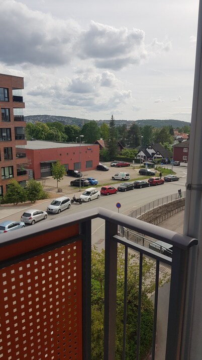 2-bedroom apartment in central Oslo. Located right next to Løren subway