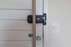 Interior entrance - Beach Way Charmoso Pé na Areia 2 quartos 6 pessoas By DM Apartments (Aquiraz)