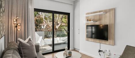 Una televisión, Netflix, servicios de streaming