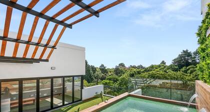 Luxury | Brand New | 2 Bed | Rosebank