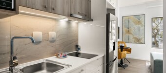 Luxury | Brand New | 2 Bed | Rosebank